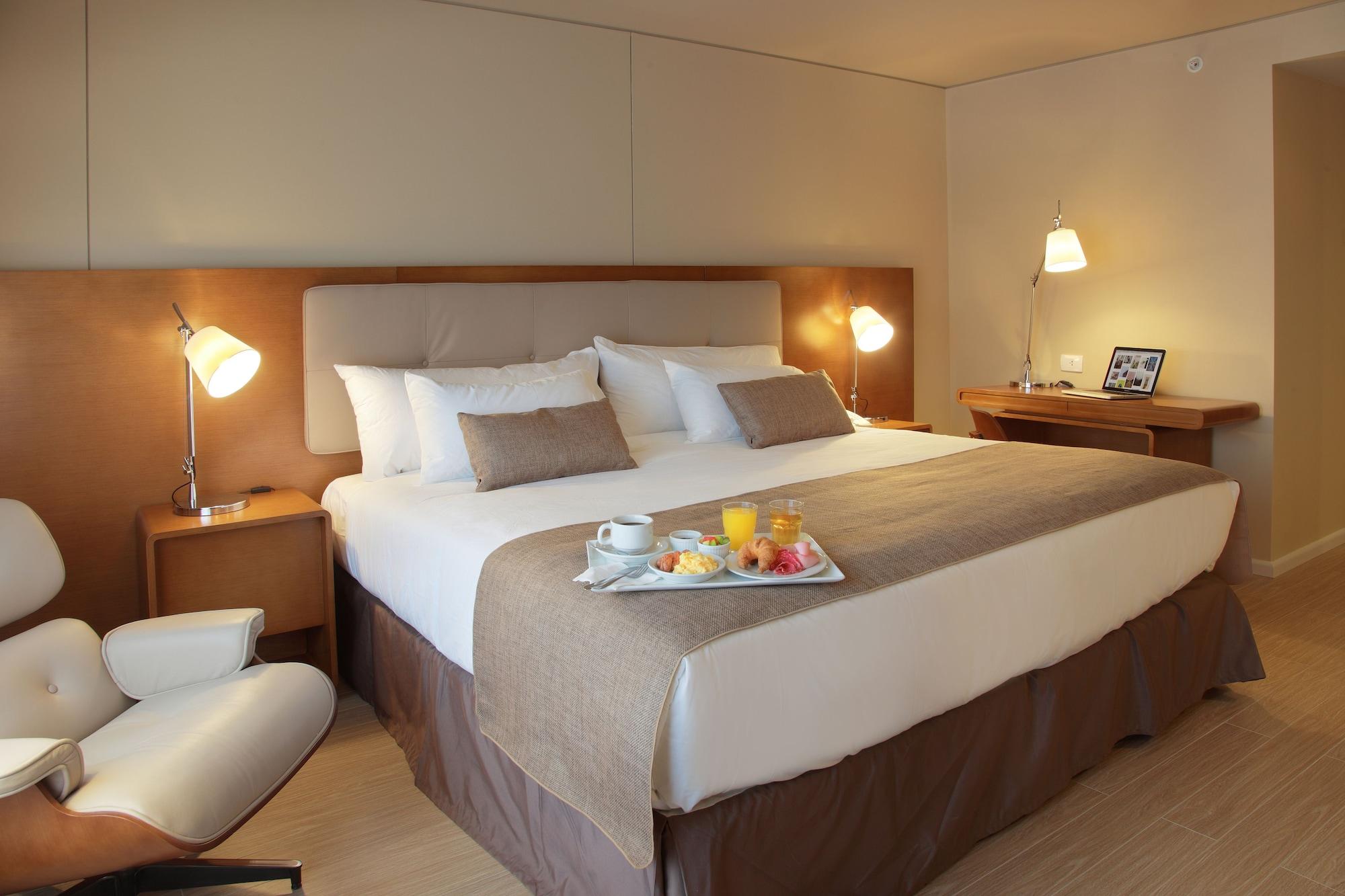 Dazzler By Wyndham Montevideo Hotel Bagian luar foto